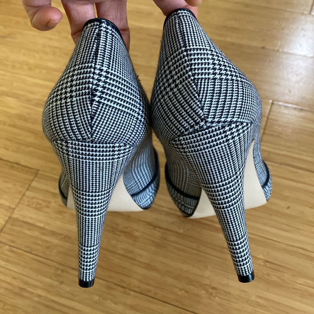 Women’s Talbots Pumps Sz 8.5 - Picture 4 of 6